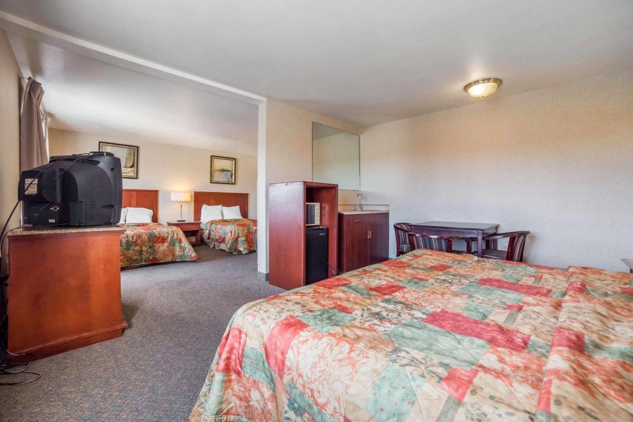 Rodeway Inn & Suites Nampa Eksteriør bilde